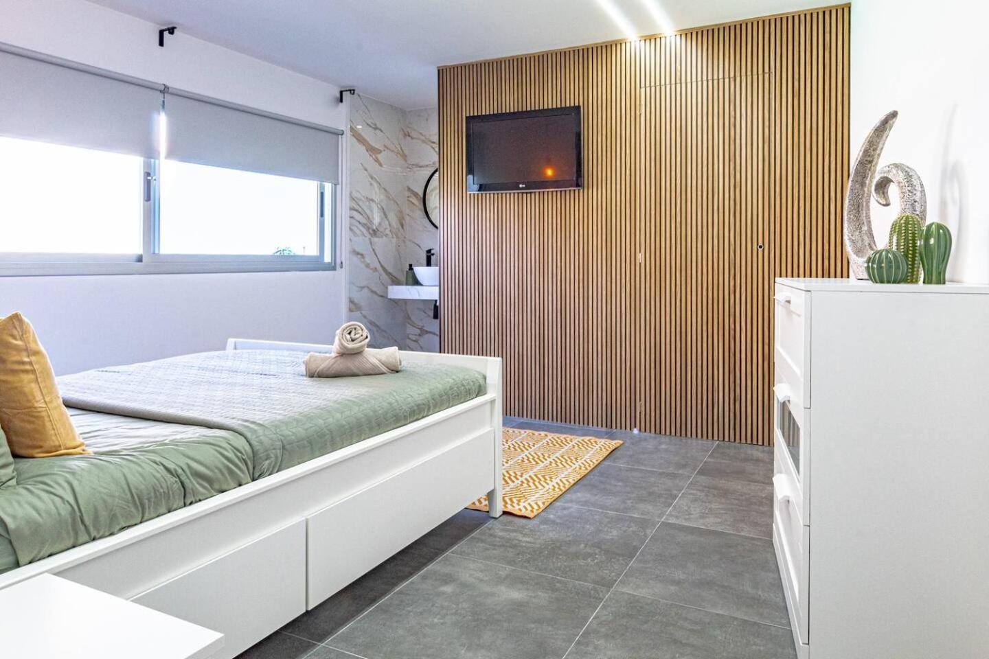 Villa Montana By Dream Homes Tenerife Tamaimo Bagian luar foto